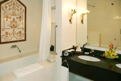 Avari Lahore Hotel image 1