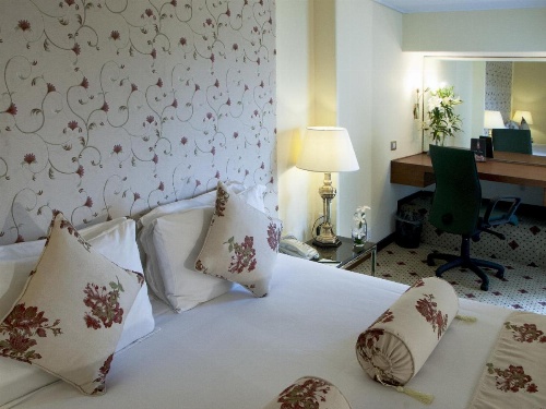 Avari Lahore Hotel image 13