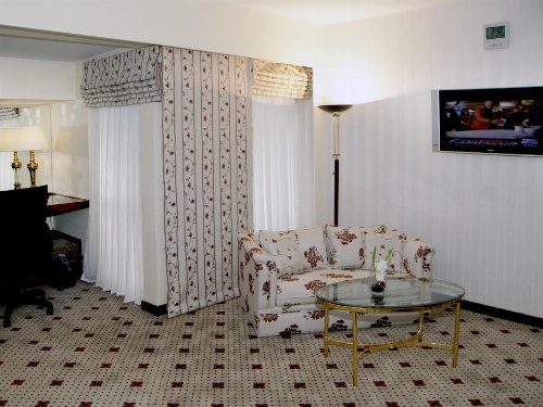Avari Lahore Hotel image 14